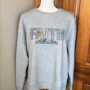 Gray Graphic women’s sweatshirt